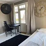 4-bedroom *