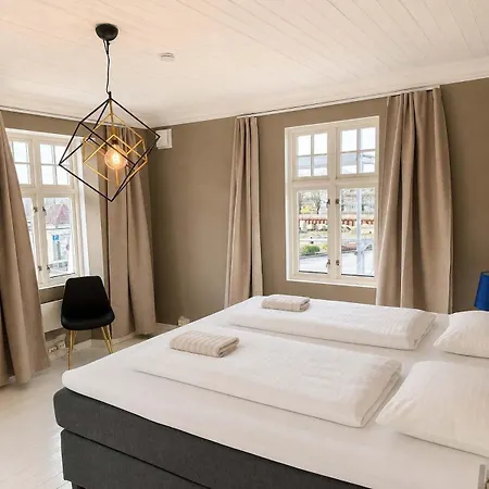 4-bedroom Villa *